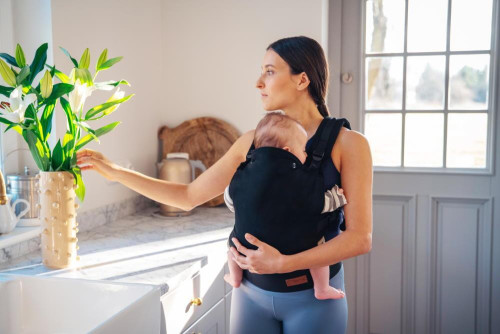Ergonomické nosítko MoMi Collet černé