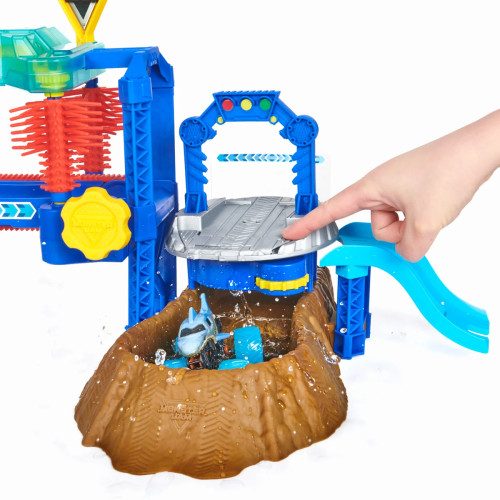 MONSTER JAM - Hrací set Megalodon Monster Wash, 1:64