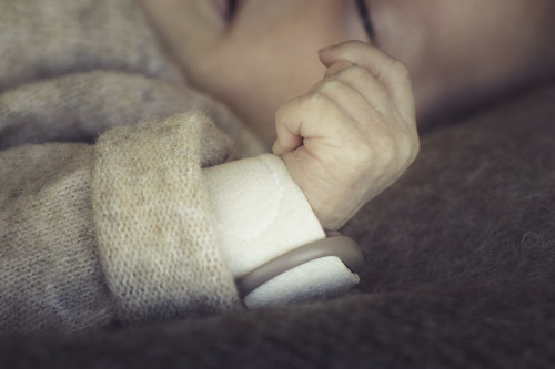 Relax Chytrý senzor pro děti 0 m - 5 let, pásek ruka/noha BabySensor