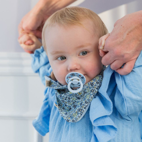 Bibs symetrické dudlíky kaučuk Colour 2 ks 6-18 měsíců Liberty