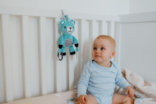 Chrastítko plyš 30 cm závěs na postýlku/kočárek 0 m+ babyted