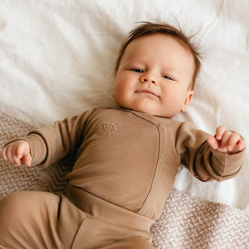 Merino zavinovací body karamelové Eevi