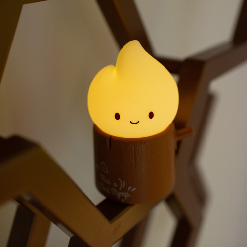 LED noční lampička - mini plamínek Mary's