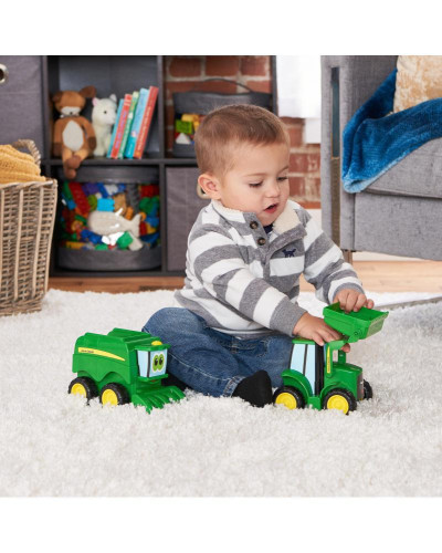 Kamarádi z farmy John Deere