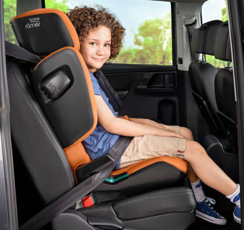 Autosedačka Kidfix i-Size 3,5-12 let