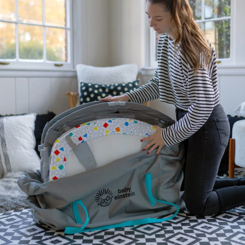 Postýlka s ohrádkou na hraní a klavírem 3 v 1 Kick & Snooze™ 0 m+ Baby Einstein