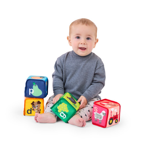Hračka textilní kostky abeceda Alpha Stacks™ 4 ks 3 m+ Baby Einstein
