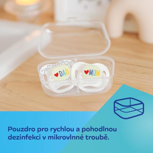 Dudlík svítící silikonový symetrický Love Mum & Dad 0 - 6 m, 2 ks Canpol babies
