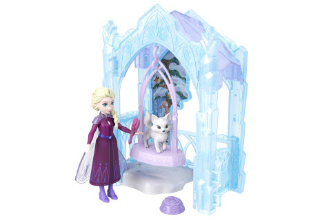 Malá panenka Elsa a její ledová skrýš herní set Frozen