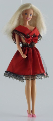 Šaty pro panenky jako je Barbie a podobně velké