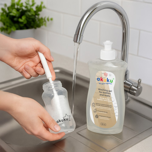 Mycí gel na láhve a savičky 500 ml Akuku