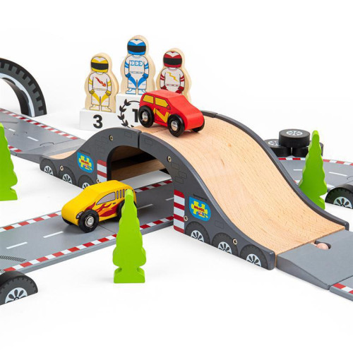 Dřevěná autodráha závodní den Bigjigs Rail