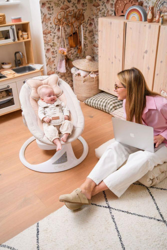 Elektrické houpátko Pearl MoMi