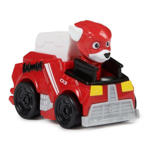Tlapková patrala ve velkofilmu miniautička s figurkou