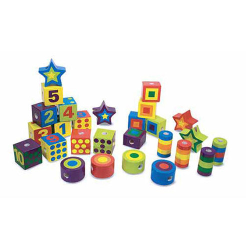 Navlékání dřevěných tvarů Melissa & Doug