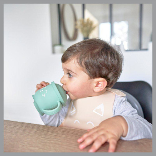 Silikonový hrníček Isy Cup 150 ml Babymoov