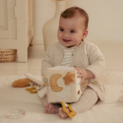 Kostka textilní s aktivitami Newborn Naturals Little Dutch