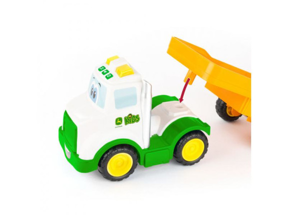 Traktor Johny s tahačem John Deere Kids