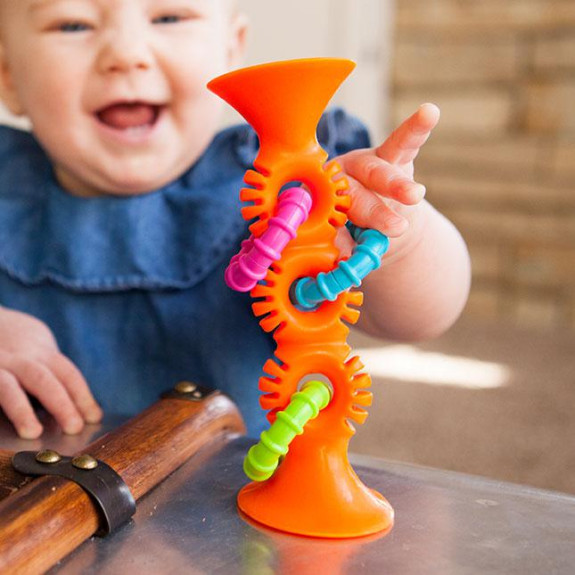 Fat Brain chrastítko pipSquiz Loops oranžové