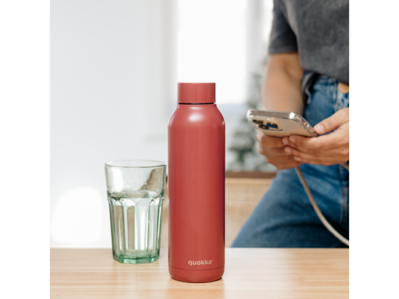 Nerezová termoláhev Solid 630 ml Quokka