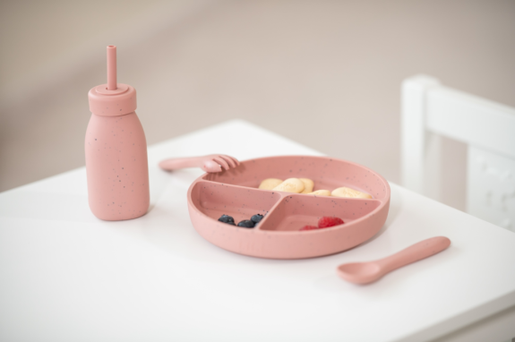 Talíř dělený s přísavkou Platinum Silicone KikkaBoo