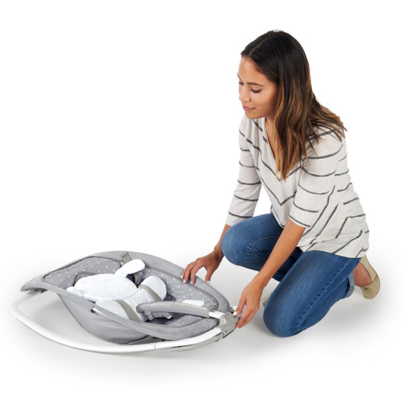 Houpátko vibrující s melodií Cuddle Lamb 0m+ do 18kg, 2019