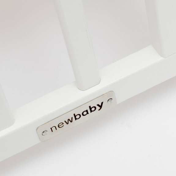 Dětská postýlka se stahovací bočnicí a šuplíkem bílá New Baby Lilly