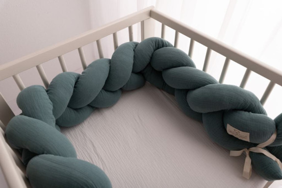 Mušelínový mantinel cop 200 cm Babymatex – chránič do postýlky