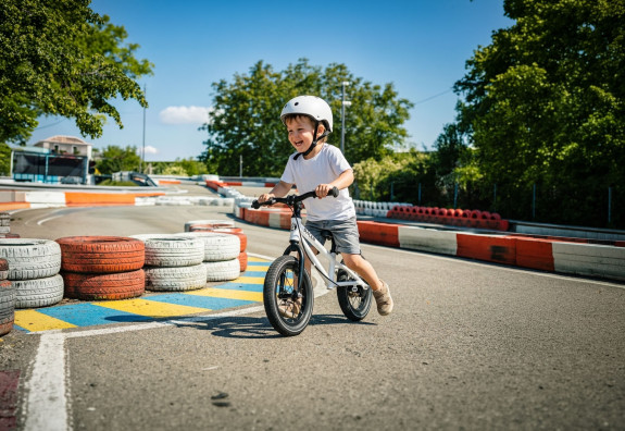 Odrážedlo Racer s brzdou Zopa