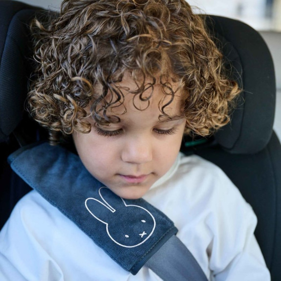 Chránič pásu large Seatbelt Pad Dark Grey Miffy 1 ks Dooky