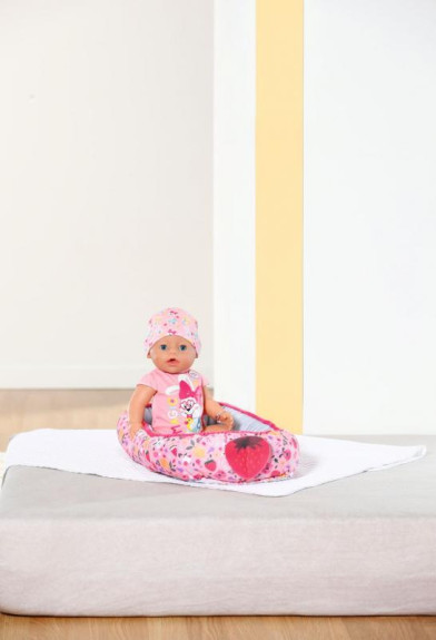 Baby born Hnízdečko