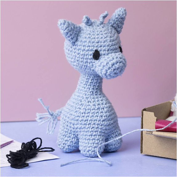 Sada na háčkování žirafa Amigurumi
