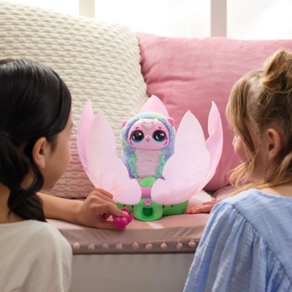 Hatchimals Poupě s překvapením koťátka Spin Master