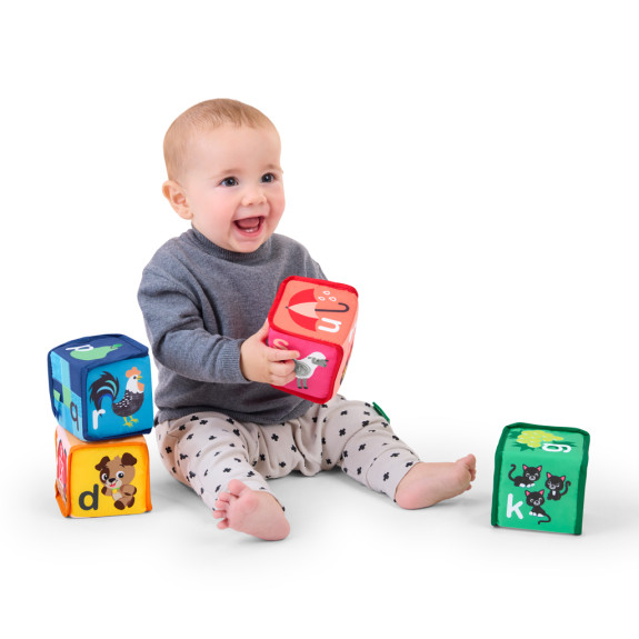 Hračka textilní kostky abeceda Alpha Stacks™ 4 ks 3 m+ Baby Einstein