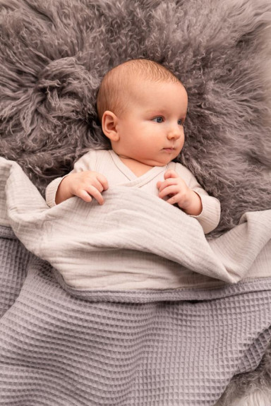 Mušelínová deka Prestige šedá 75 x 100 cm Babymatex