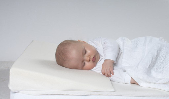 Polštář Aeroklin 40 x 36 BabyMatex