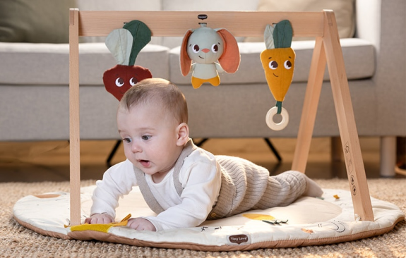 Hrací deka s hrazdou Garden of Adventures Tiny Love