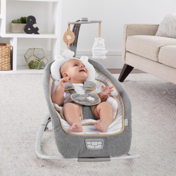 Houpátko vibrující s melodií Boutique 0m+,
do 18 kg