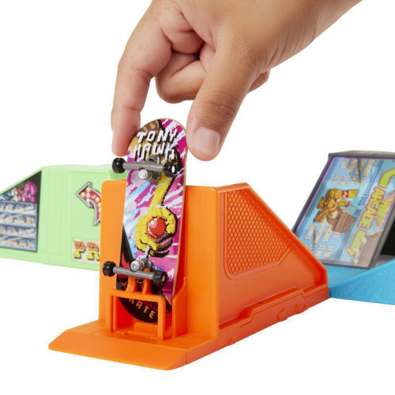 Hot Wheels Fingerboard skatepark herní set HGT91