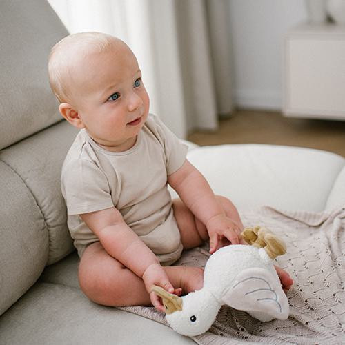 Hračka plyšová s chrastítkem Houska Zoe 0 m+ Babyono