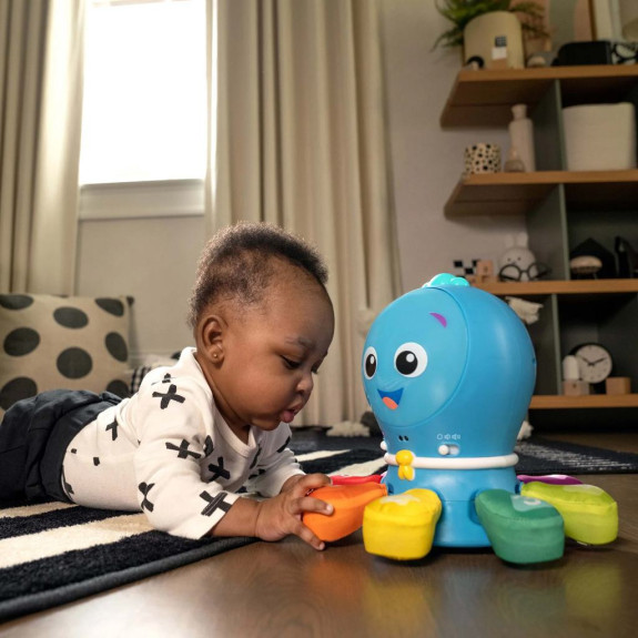 Hračka aktivní 4 v 1 Go Opus Go™ 3 m+ Baby Einstein
