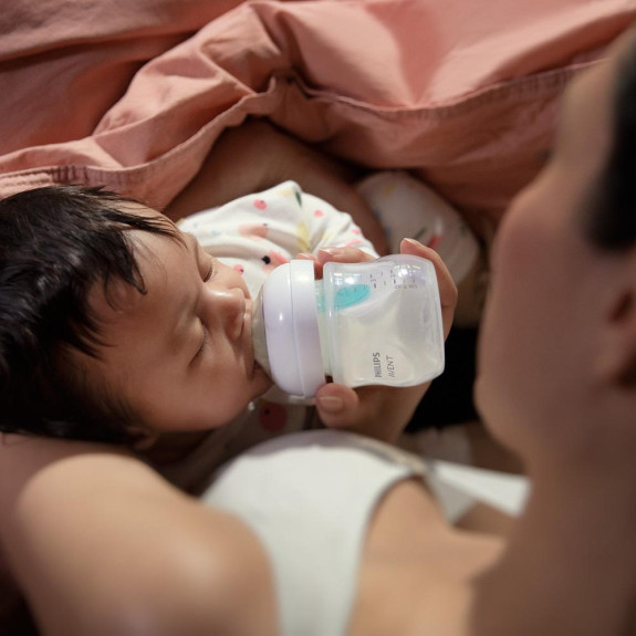 Láhev Natural Philips Avent Response s ventilem AirFree 125 ml, 0 m+