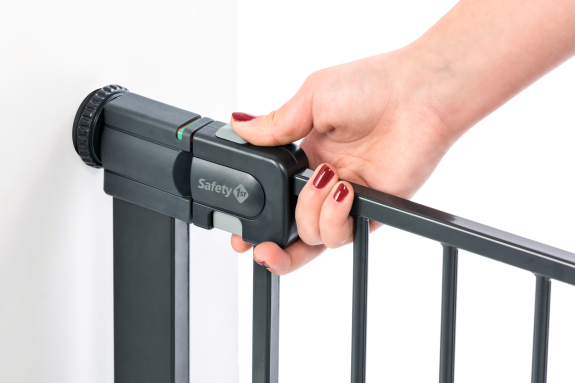 Zábrana Easy Close Metal Black