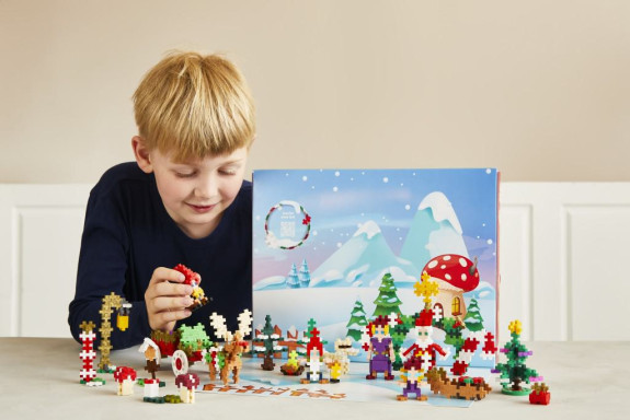 Adventní kalendář (600 ks) Plus-Plus