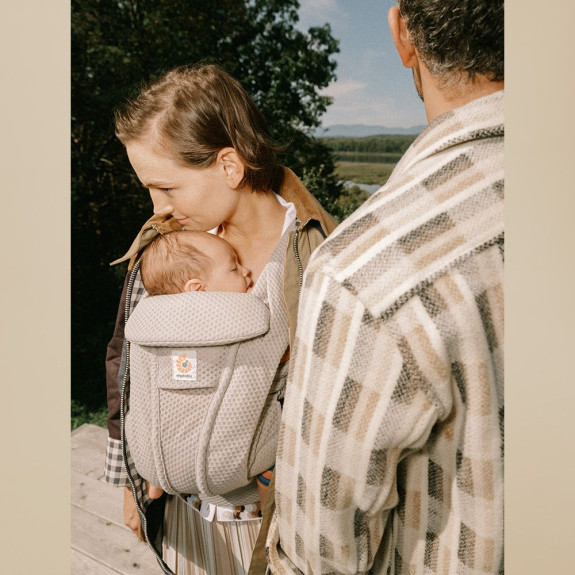 Nosítko Omni Deluxe Mesh Ergobaby