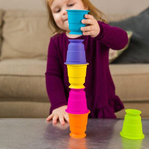Fat Brain přísavkové kelímky Suction Kupz 6 ks