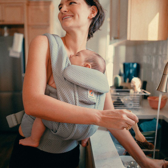 Nosítko Omni Deluxe Mesh Ergobaby
