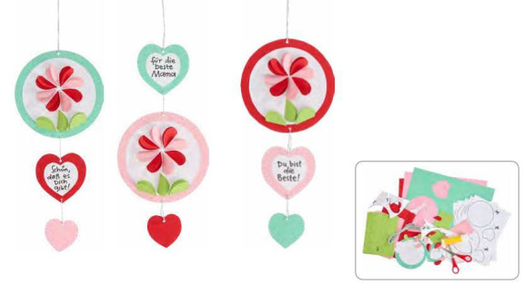 Kreativní sada Závěsné dekorace Srdíčka a květiny Craft Kit Haba