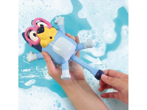 Bluey učící se plavat Toomies