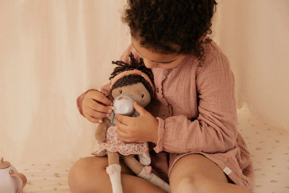Panenka Evi 35 cm Little Dutch